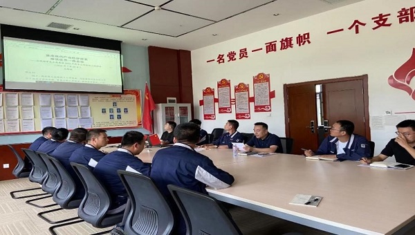 設備管理部年中會議.jpg