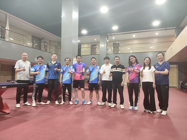 1745892390890467.jpeg 集體合影留念.jpg