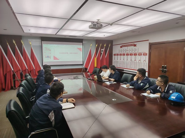 1755672538964215.jpeg 設備管理部培訓會議照片.jpg