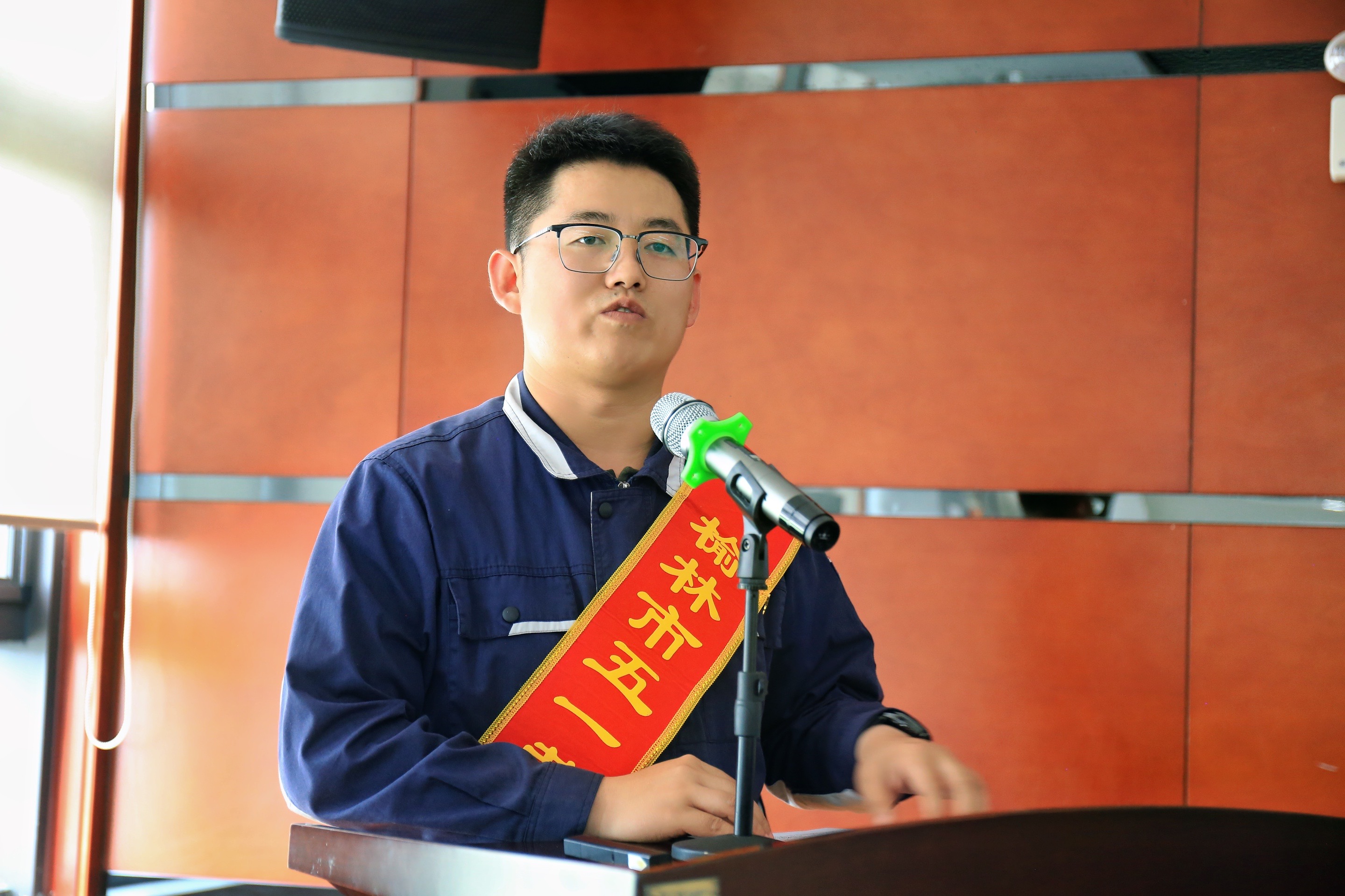 李維.jpg